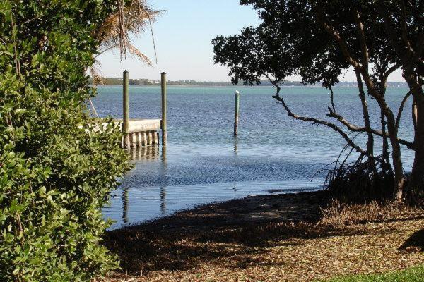 Runaway Bay Two Bedroom Apartment, Unit 147 Bradenton Beach Extérieur photo